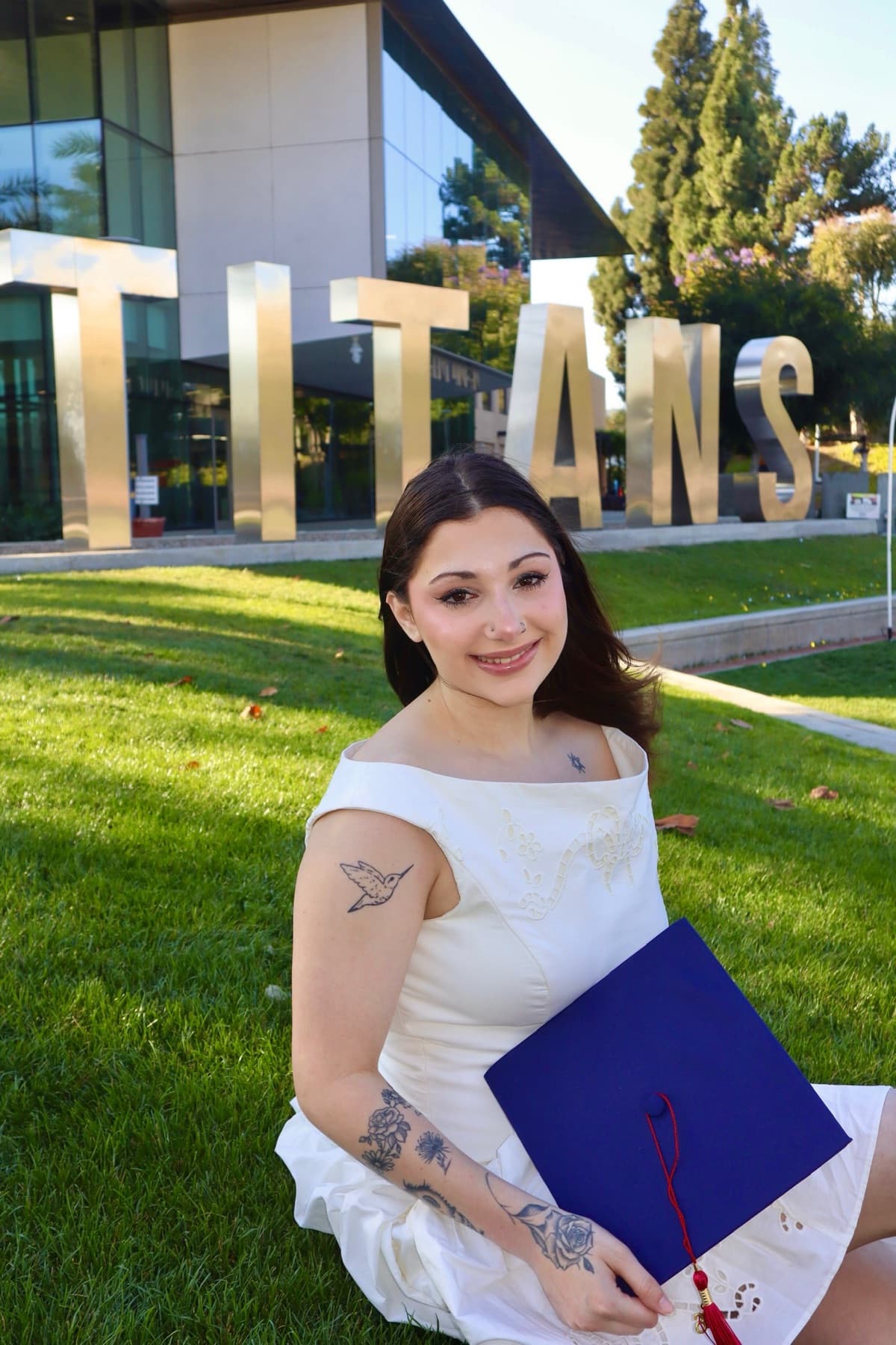 Graduation session, Cal State Fullerton, frame 15